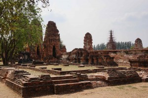 Historic park temple and palace ruins