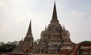 The three chedis (or towers) of the Royal Monastery. They hold relics of the three Ayutthaya Kings.