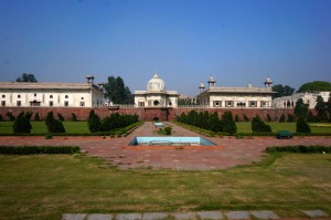 The Red Fort -- one of the most popular sights in Delhi. Oops, closed on Monday!