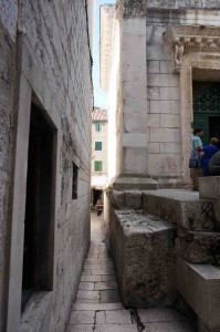 Adjacent to the Temple of Jupiter is the narrowest street in Split. Yes, that is a named street!