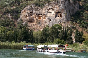 Aha! Some elaborate carved tombs in the cliffside. A regular Petra on the River!