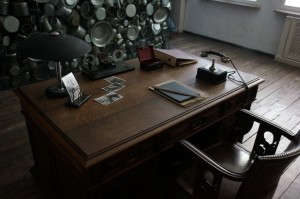 Schindler's desk.