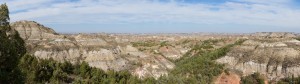 Not only did you get the "painted" look like the Badlands in SD, here you get a lot of grasses that help to blend everything together.